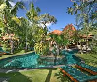 Villa Des Indes I, Pool und Garten